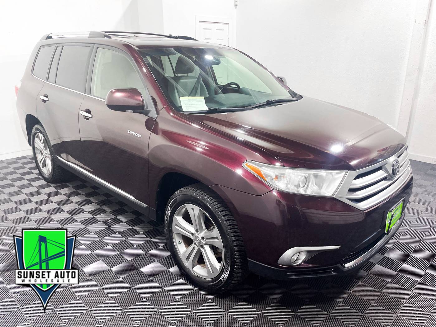 2011 Toyota Highlander Limited — SUV — 176,380 mi — Tacoma, WA