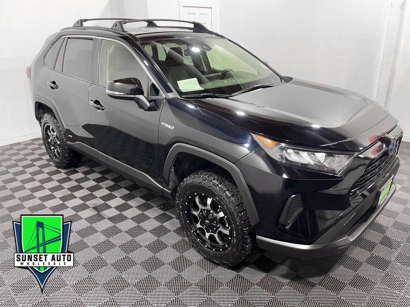 2020 Toyota RAV4 Hybrid LE — SUV — 79,805 mi — Tacoma, WA