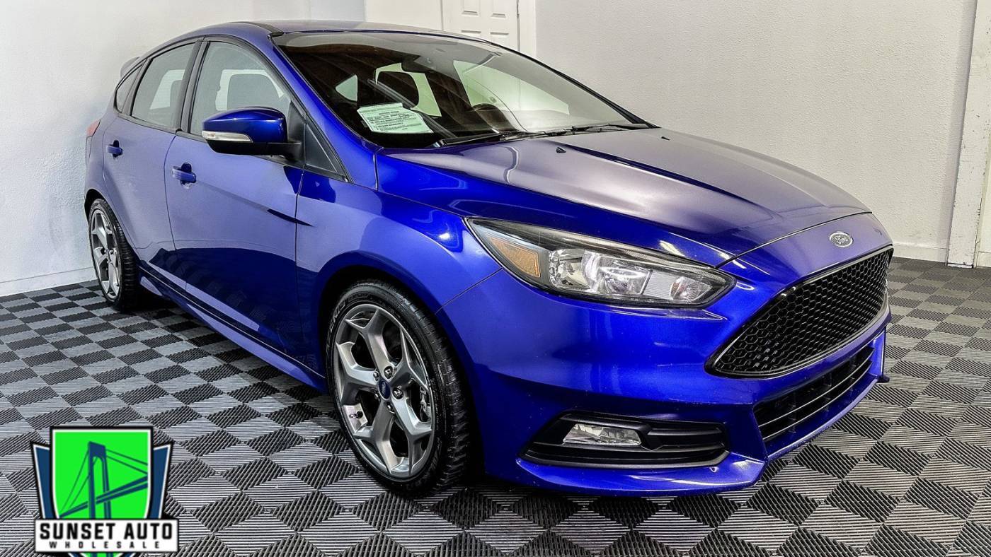 2015 Ford Focus ST — Hatchback — 128,311 mi — Tacoma, WA