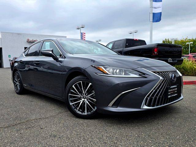 2022 Lexus ES ES 300h — Sedan — 31,289 mi — Folsom, CA
