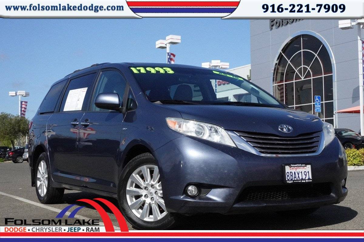 2017 Toyota Sienna XLE — Minivan — 184,787 mi — Folsom, CA