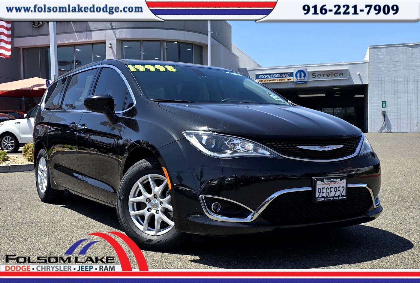 2020 Chrysler Pacifica Touring — Minivan — 95,496 mi — Folsom, CA