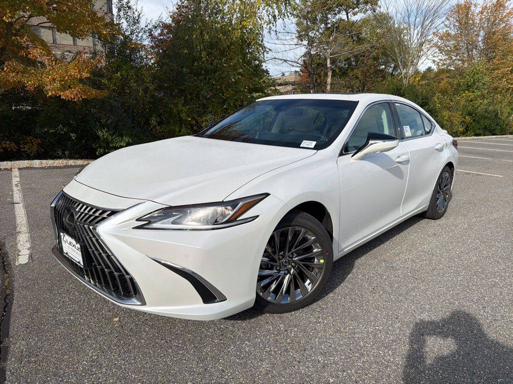 2025 Lexus ES 300h Luxury