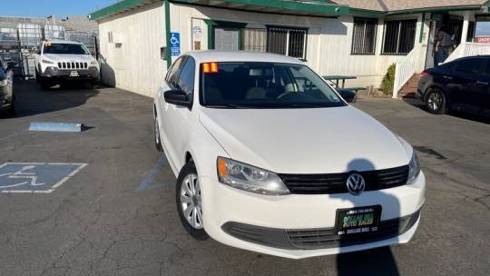 2011 Volkswagen Jetta Base — Sedan — 119,749 mi — Visalia, CA
