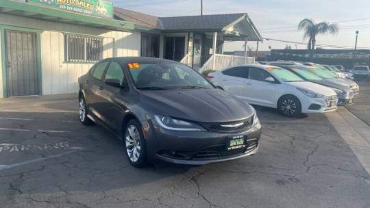 2015 Chrysler 200 S — Sedan — 73,607 mi — Visalia, CA