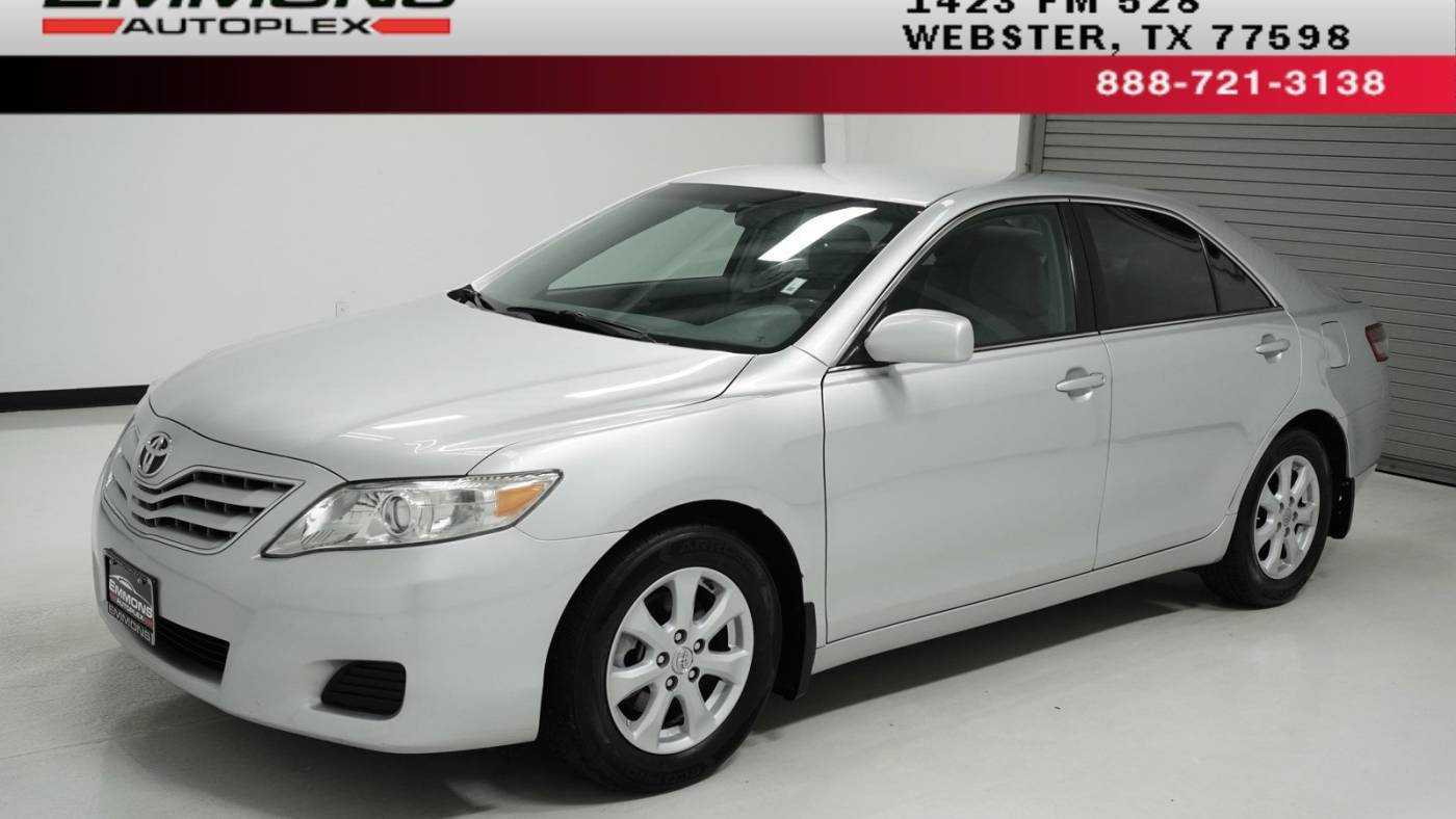 2011 Toyota Camry LE — Sedan — 73,756 mi — Webster, TX