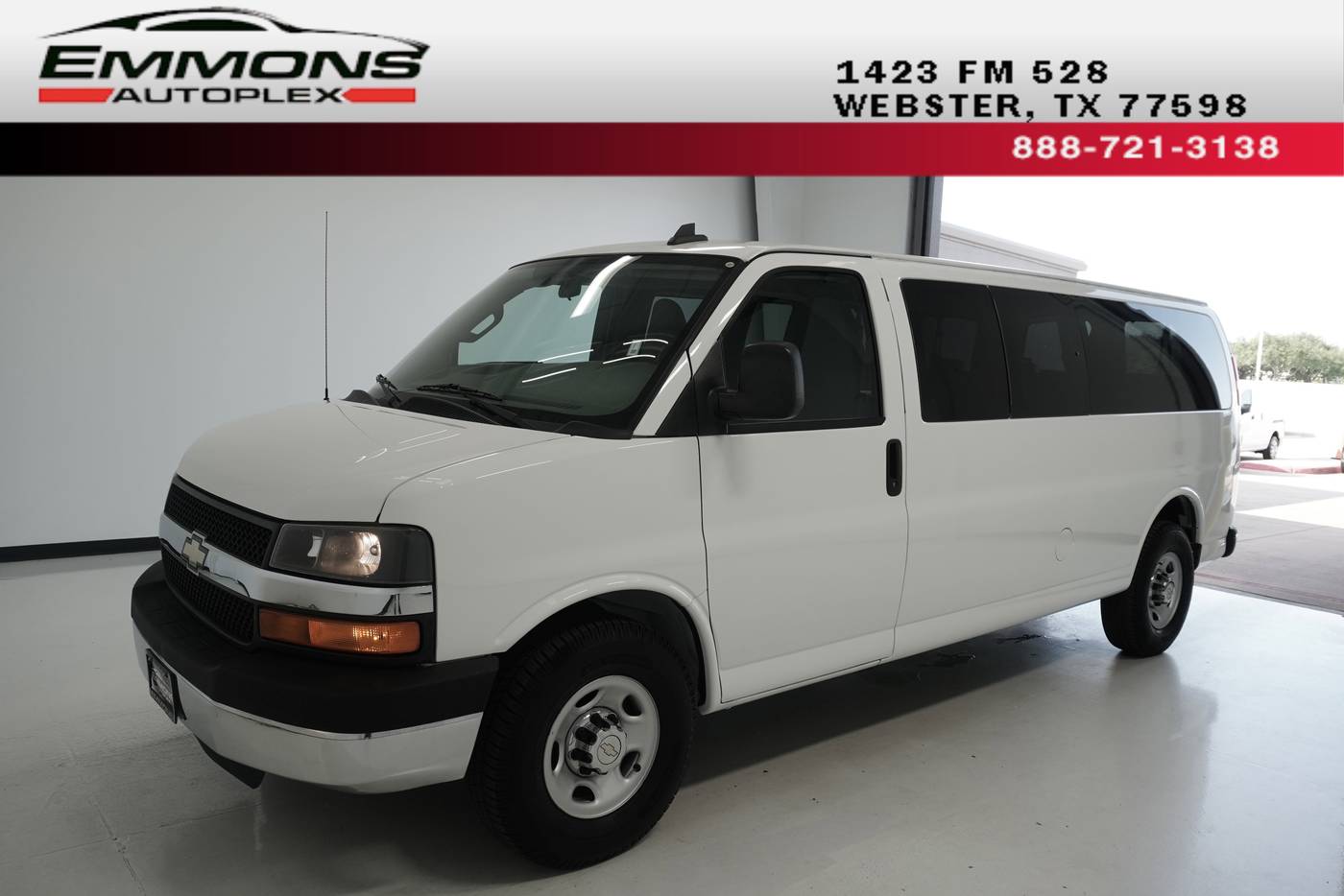 2016 Chevrolet Express Passenger LT — Passenger Van — 52,133 mi — Webster, TX