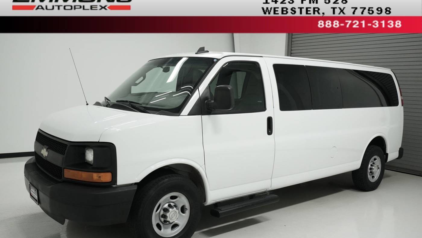 2016 Chevrolet Express Passenger LS — Passenger Van — 93,170 mi — Webster, TX