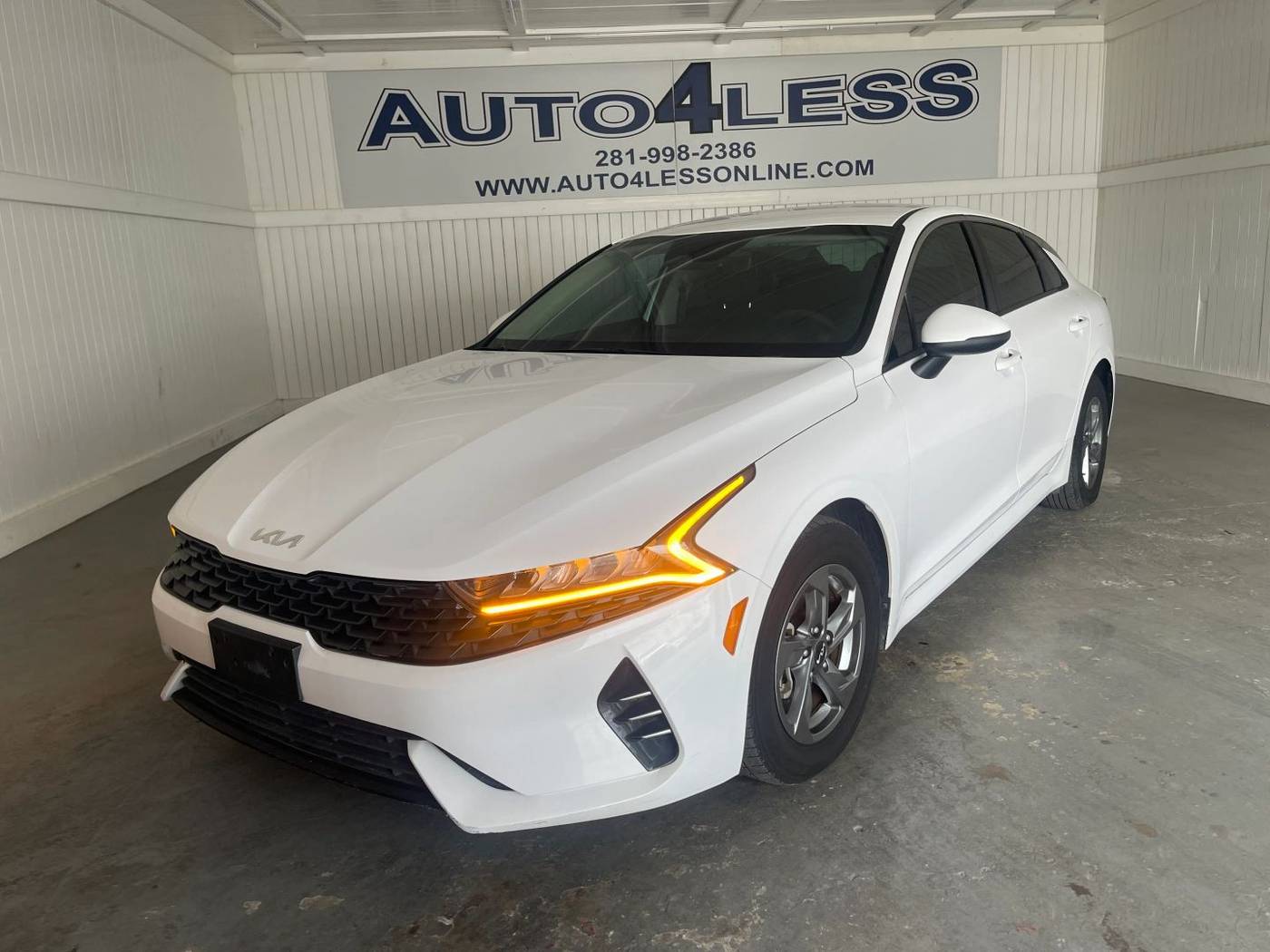 2022 Kia K5 LXS — Sedan — 61,002 mi — Pasadena, TX