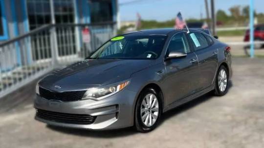 2017 Kia Optima LX — Sedan — 170,028 mi — Pasadena, TX