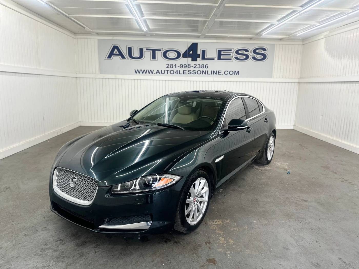 2015 Jaguar XF 2.0T Premium