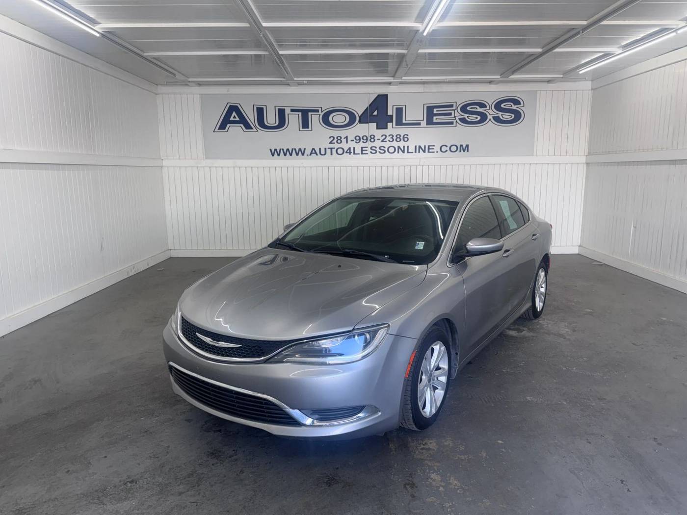 2015 Chrysler 200 Limited — Sedan — 61,126 mi — Pasadena, TX
