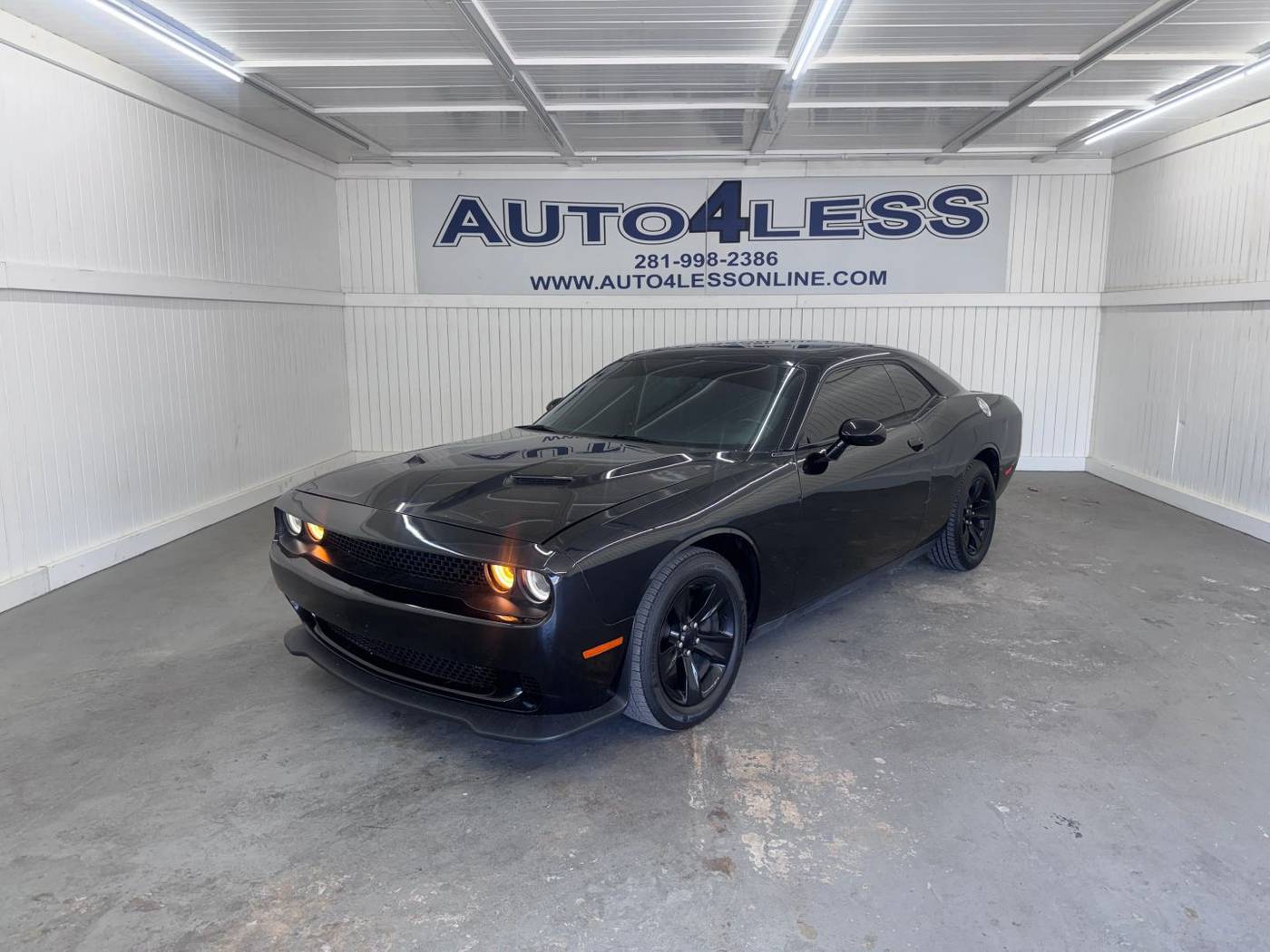 2016 Dodge Challenger SXT