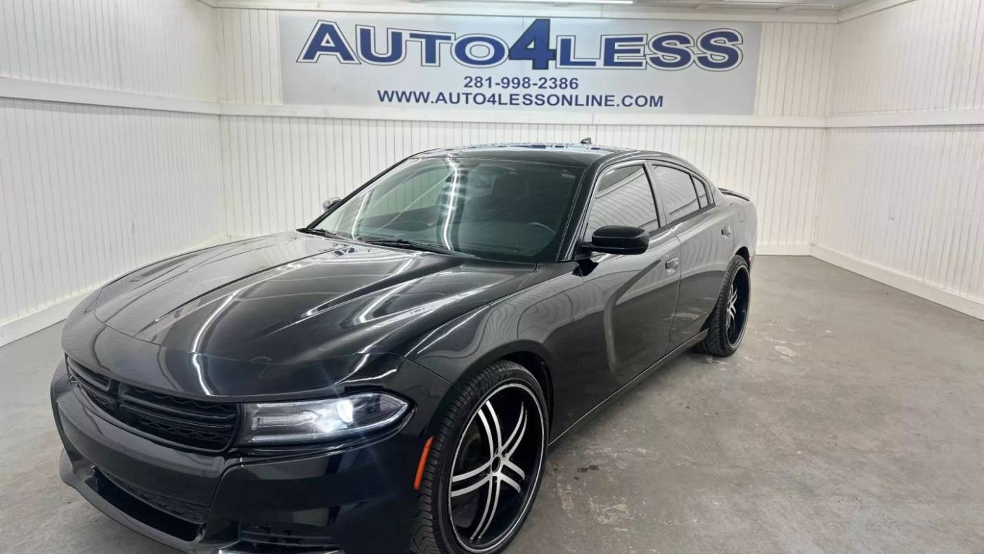 2015 Dodge Charger SXT — Sedan — 136,551 mi — Pasadena, TX