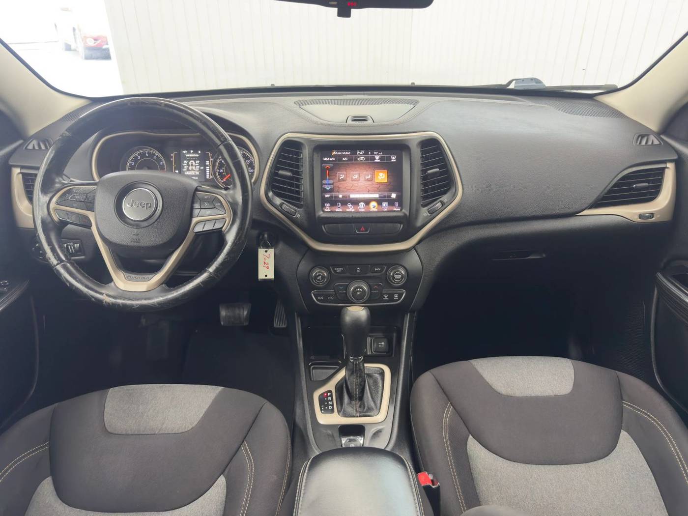 Photo 17