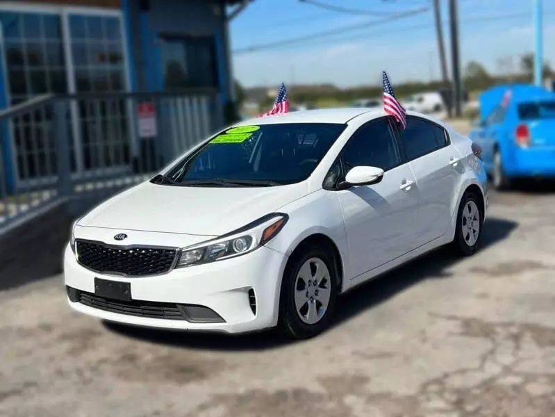 2017 Kia Forte LX — Sedan — 143,075 mi — Pasadena, TX