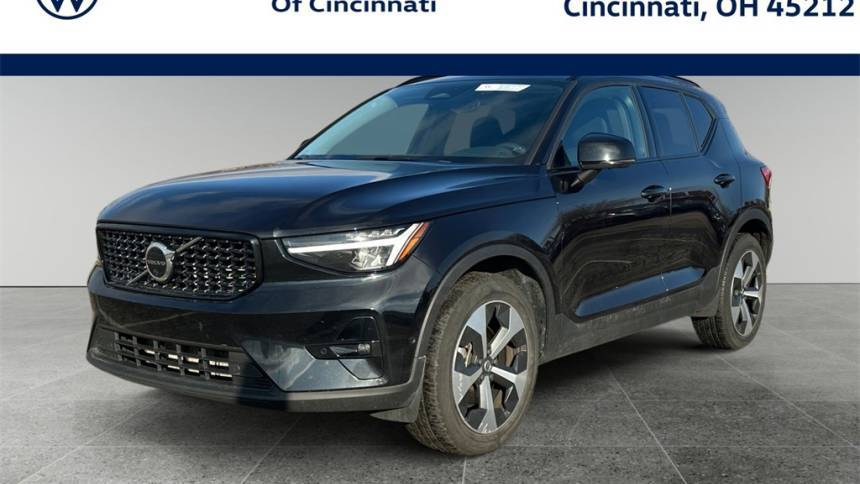 2023 Volvo XC40 Ultimate — SUV — 42,896 mi — Cincinnati, OH