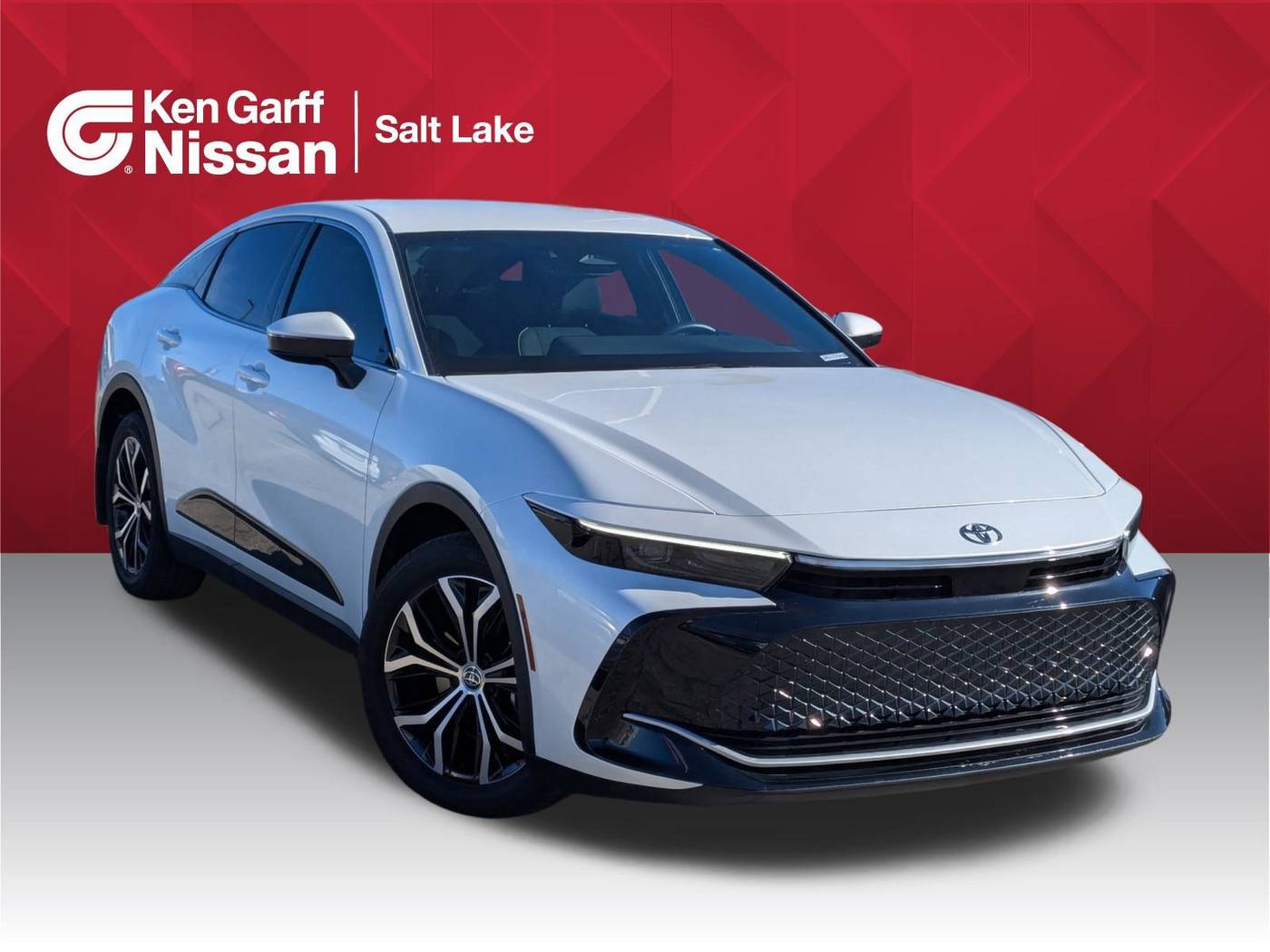 2024 Toyota Crown XLE — Sedan — 5,657 mi — Salt Lake City, UT