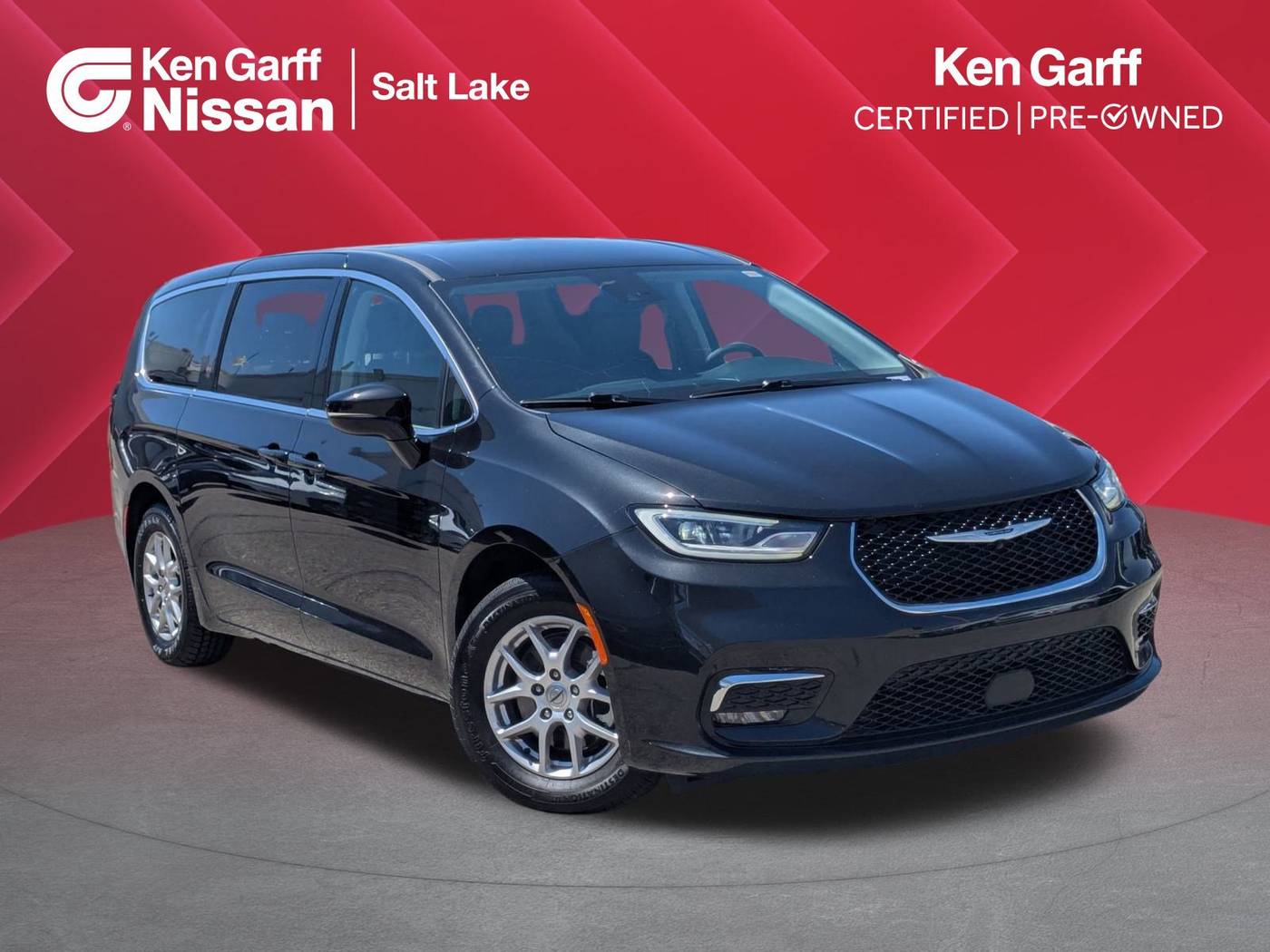 2024 Chrysler Pacifica Touring L — Minivan — 44,398 mi — Salt Lake City, UT