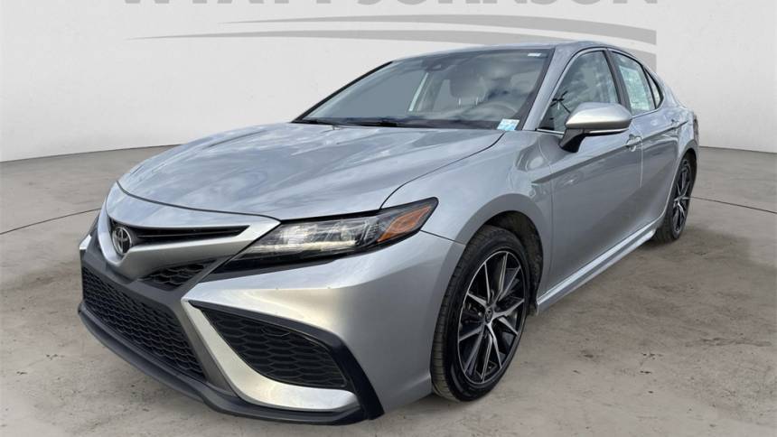 2022 Toyota Camry SE — Sedan — 65,456 mi — Clarksville, TN