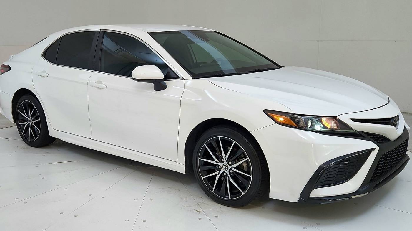 2021 Toyota Camry SE Nightshade — Sedan — 32,265 mi — Freehold, NJ