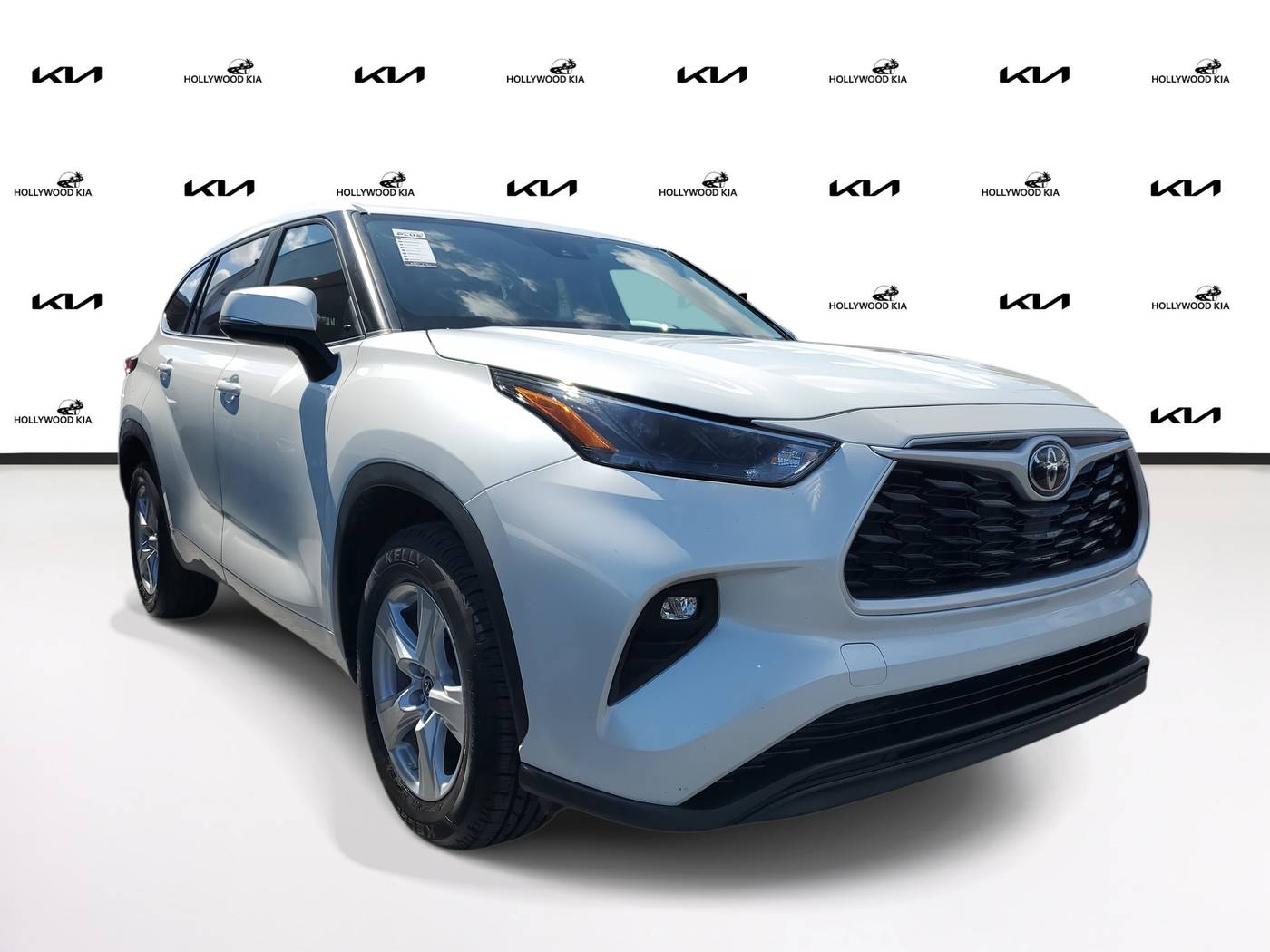 2023 Toyota Highlander L — SUV — 41,949 mi — Hollywood, FL
