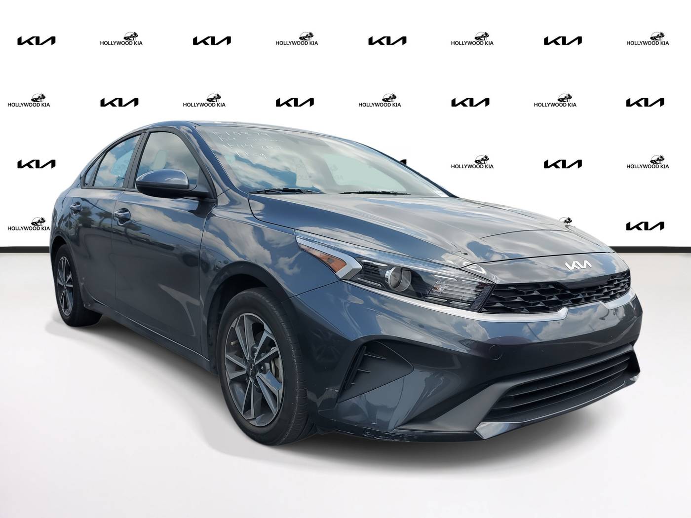2023 Kia Forte LXS — Sedan — 19,487 mi — Hollywood, FL