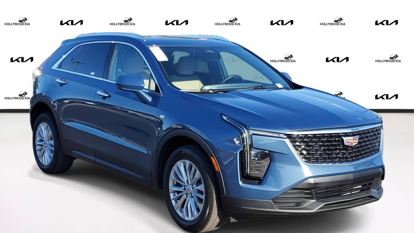 2024 Cadillac XT4 Luxury — SUV — 6,768 mi — Hollywood, FL