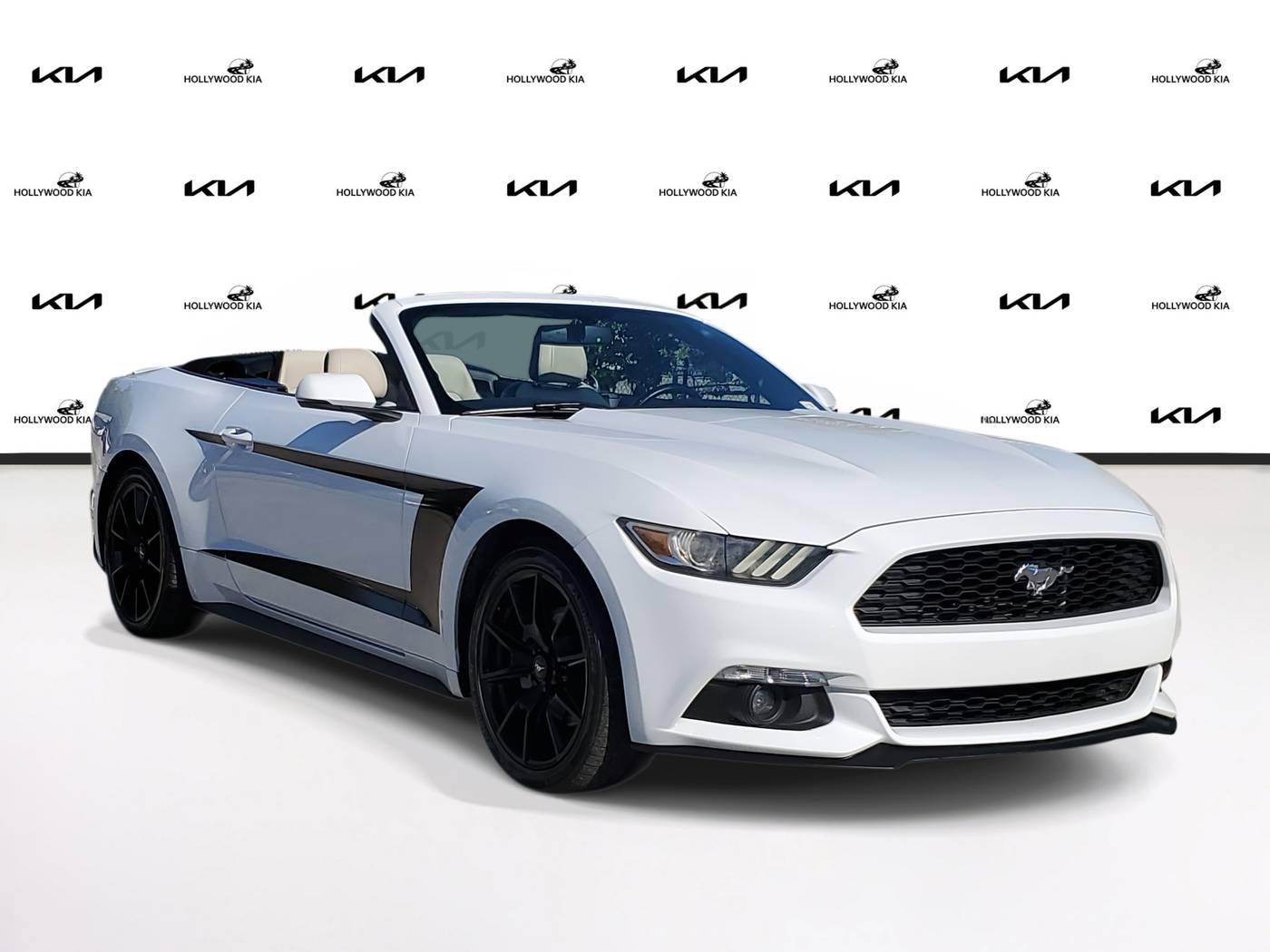 2017 Ford Mustang EcoBoost Premium — Convertible — 59,223 mi — Hollywood, FL