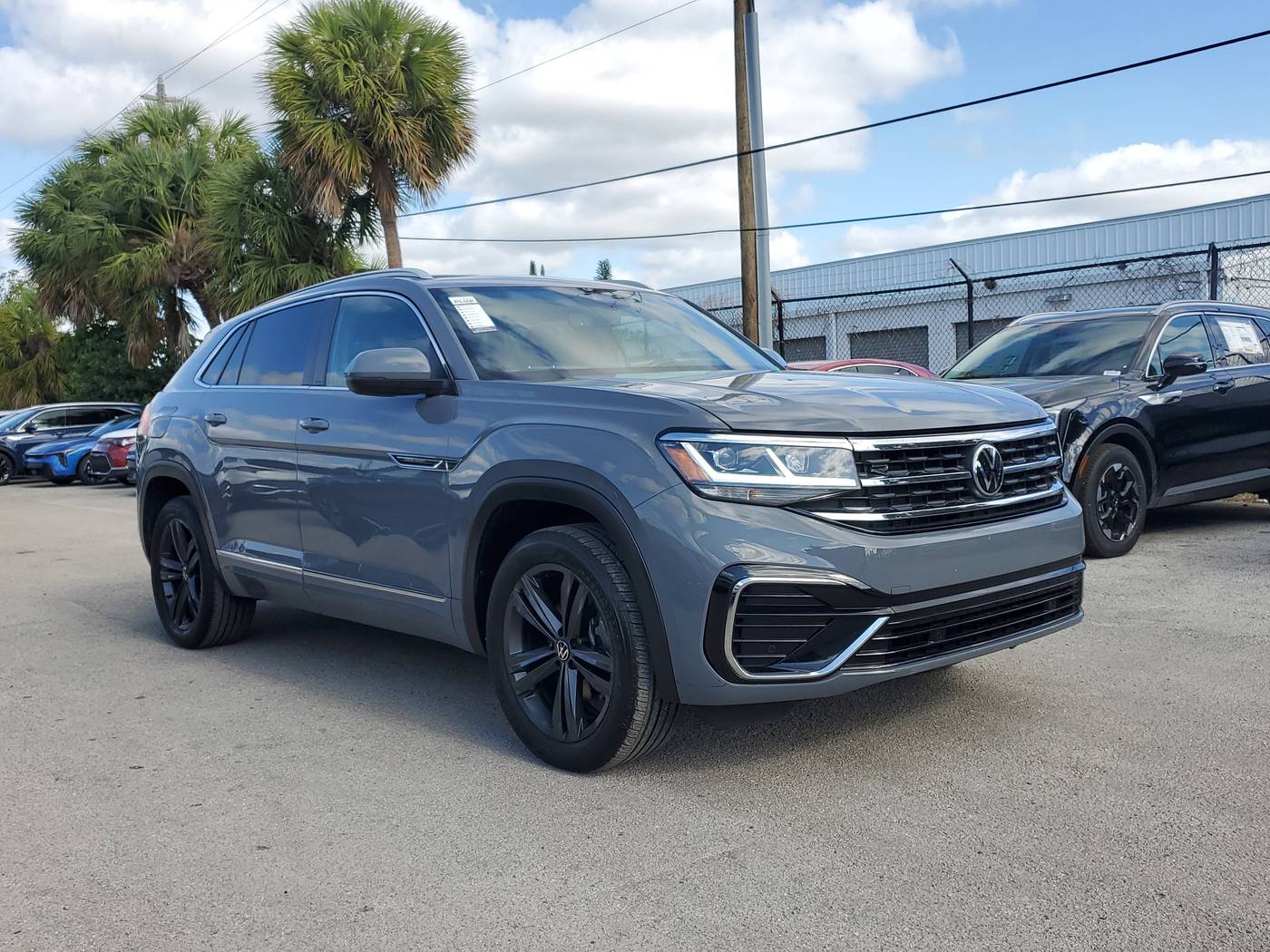 2022 Volkswagen Atlas Cross Sport SEL R-Line — SUV — 31,570 mi — Hollywood, FL