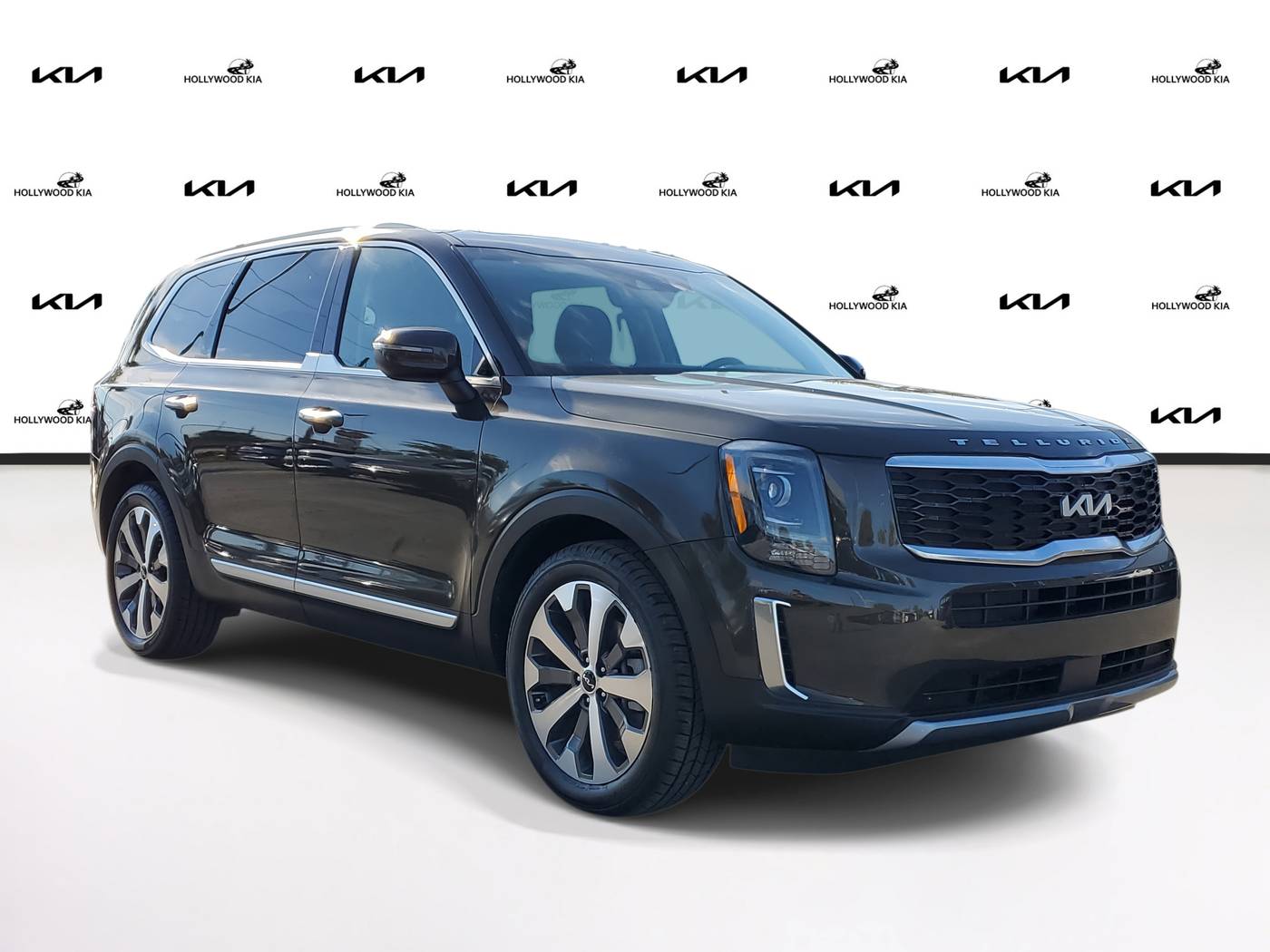 2022 Kia Telluride S — SUV — 15,616 mi — Hollywood, FL