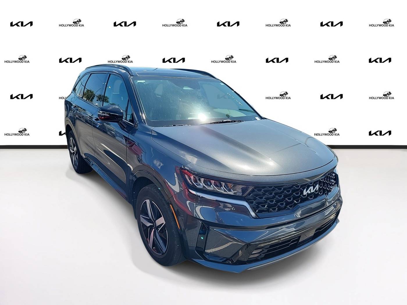 2023 Kia Sorento EX — SUV — 15,748 mi — Hollywood, FL