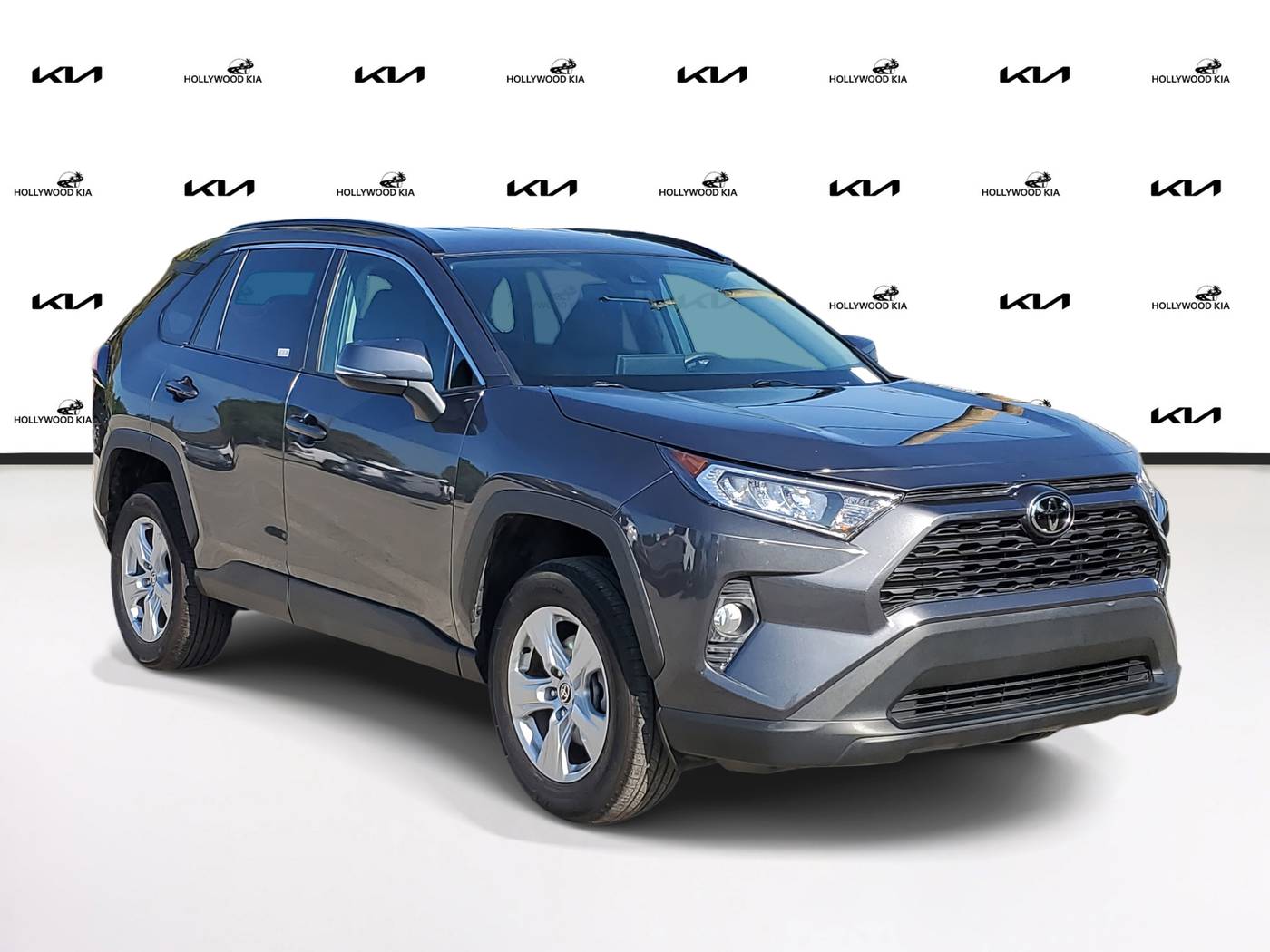2021 Toyota RAV4 XLE — SUV — 32,836 mi — Hollywood, FL