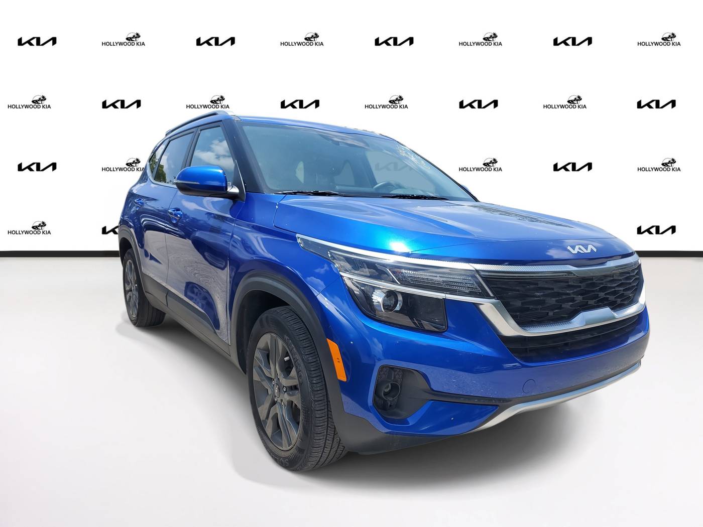 2023 Kia Seltos S — SUV — 15,253 mi — Hollywood, FL