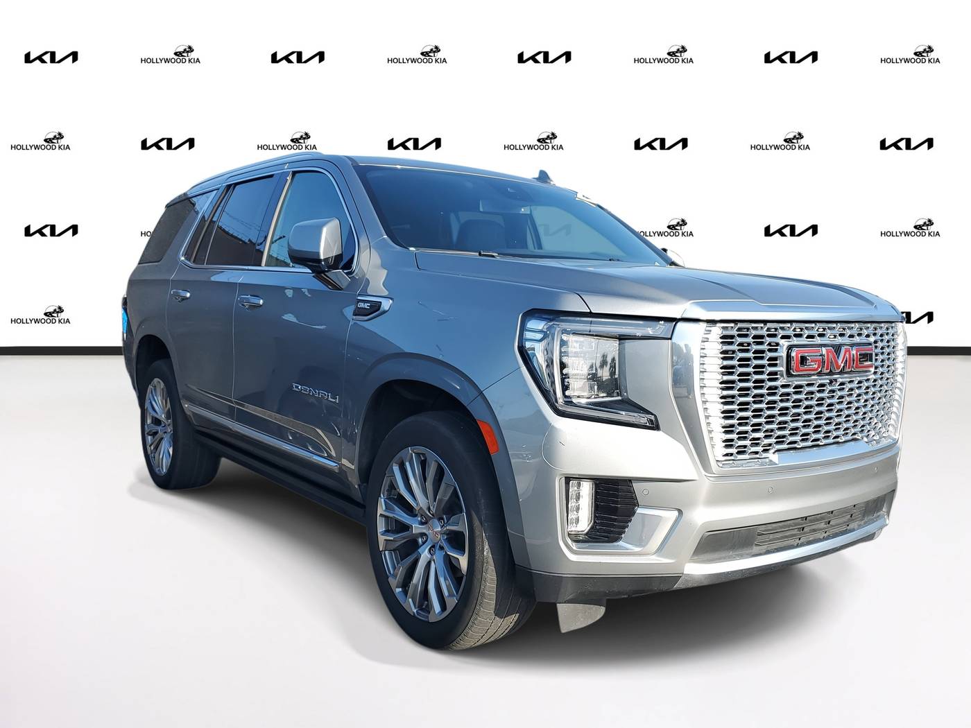2023 GMC Yukon Denali — SUV — 43,687 mi — Hollywood, FL