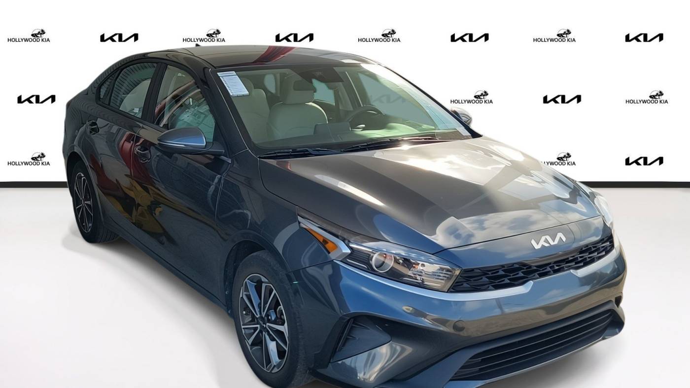 2022 Kia Forte LXS — Sedan — 25,500 mi — Hollywood, FL