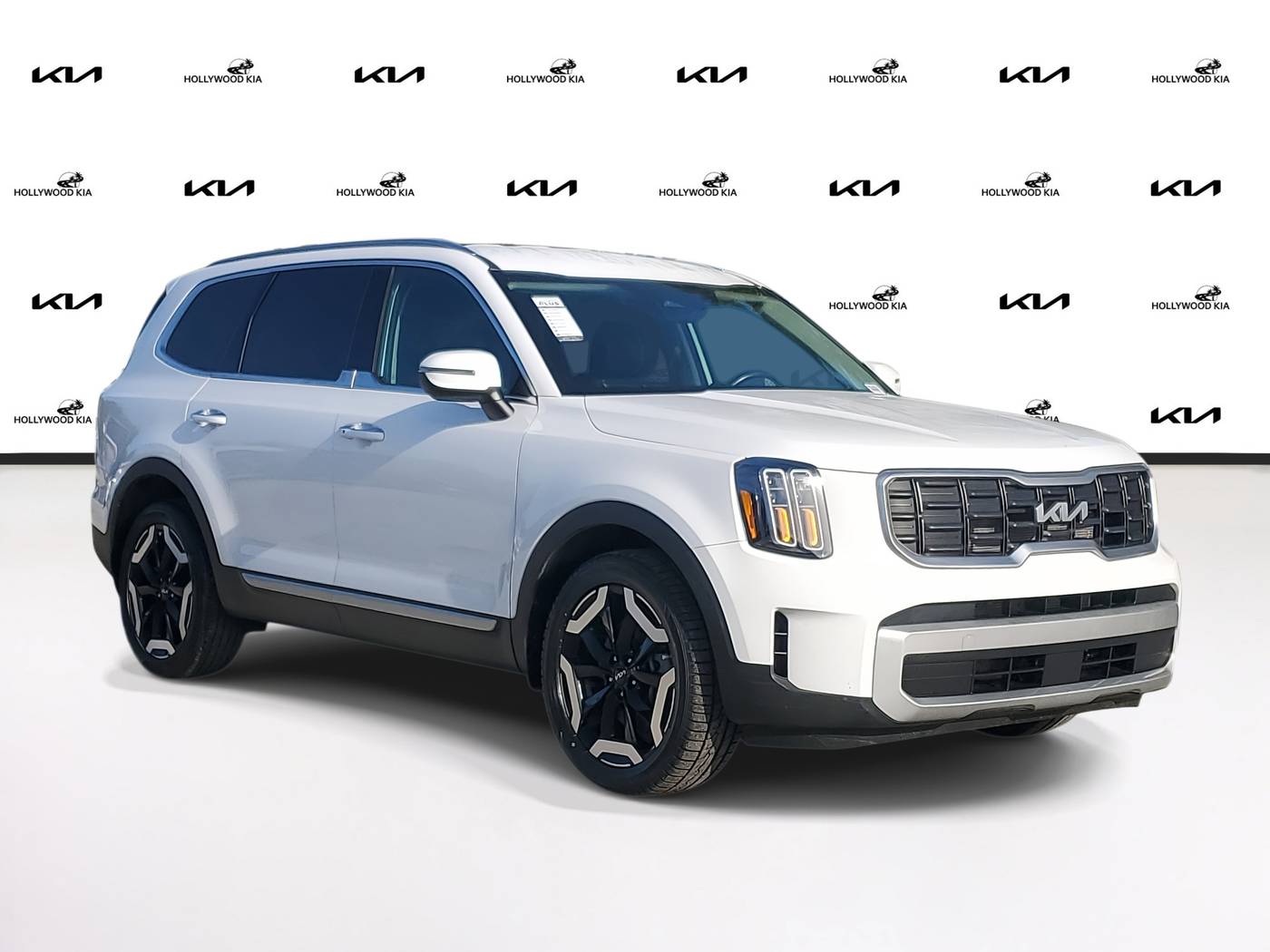 2024 Kia Telluride S — SUV — 18,076 mi — Hollywood, FL