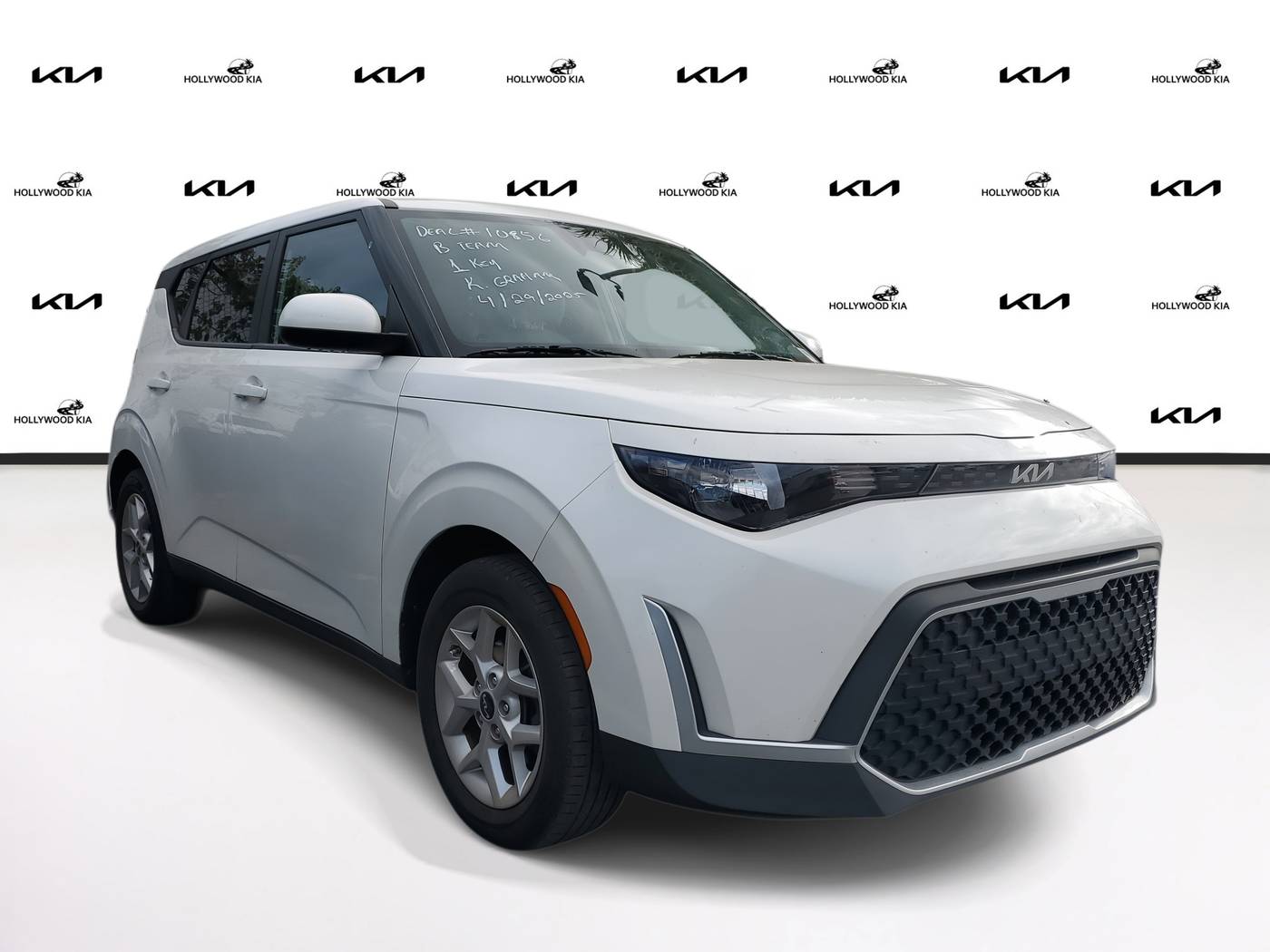 2023 Kia Soul LX — Hatchback — 29,516 mi — Hollywood, FL