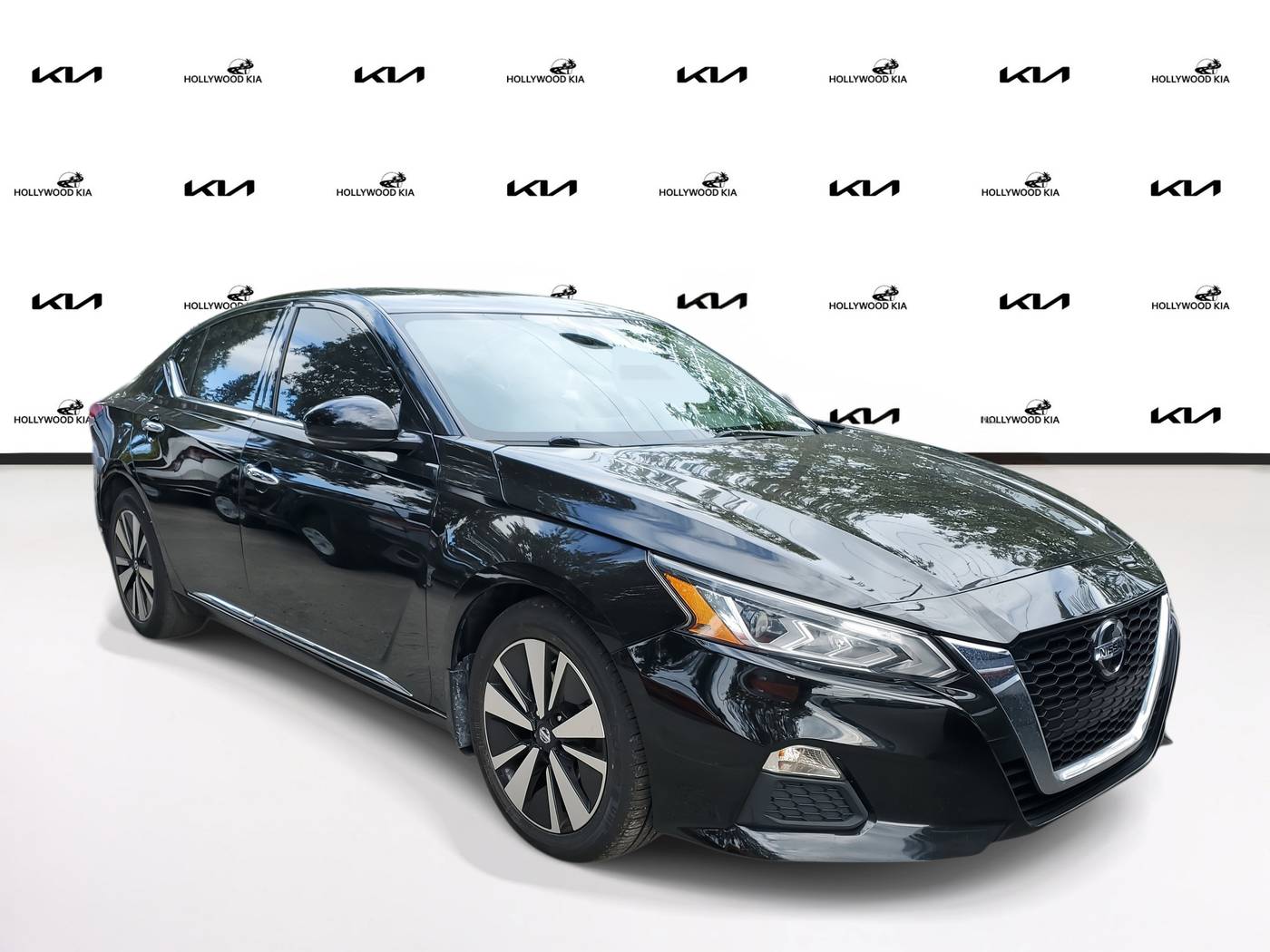 2019 Nissan Altima SV — Sedan — 39,637 mi — Hollywood, FL