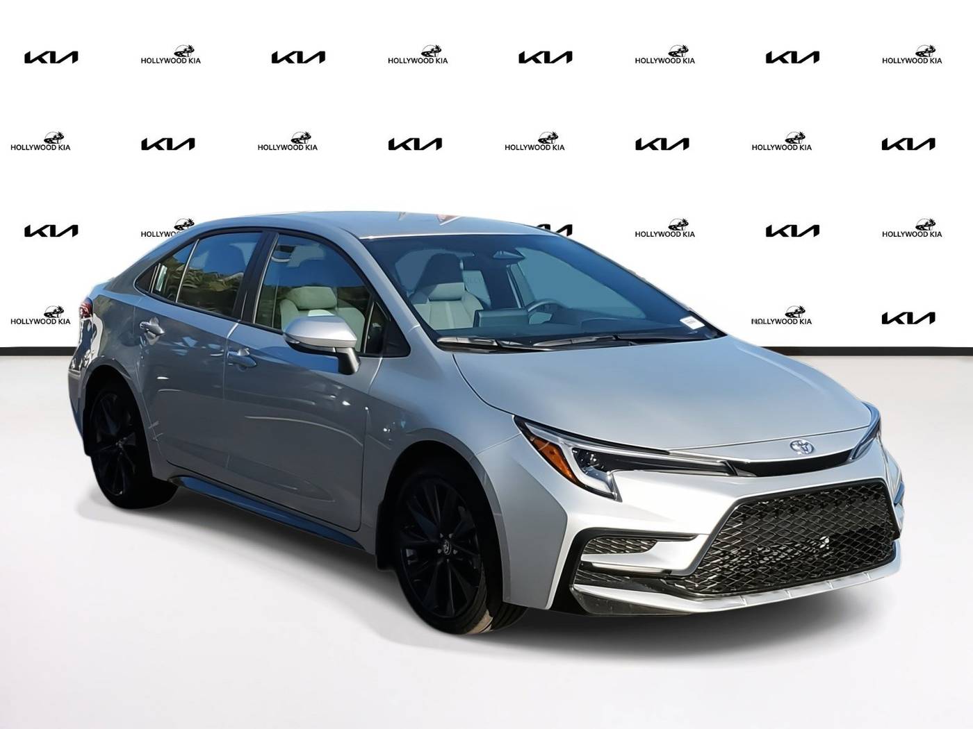 2024 Toyota Corolla SE — Sedan — 6,453 mi — Hollywood, FL