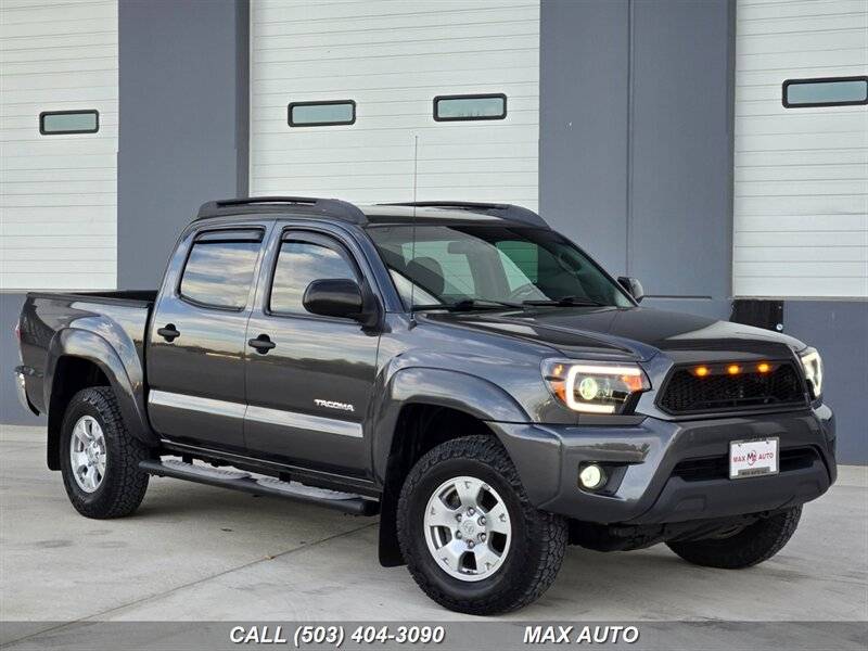 2015 Toyota Tacoma Base — Pickup Truck — 61,063 mi — PORTLAND, OR