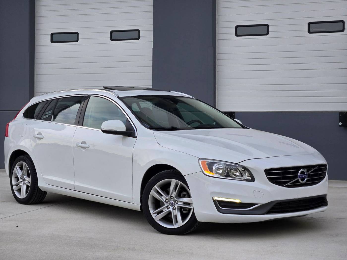 2015 Volvo V60 T5 Drive-E Premier