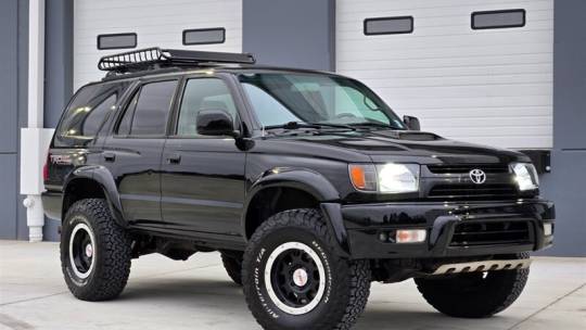2002 Toyota 4Runner SR5 — SUV — 209,292 mi — PORTLAND, OR