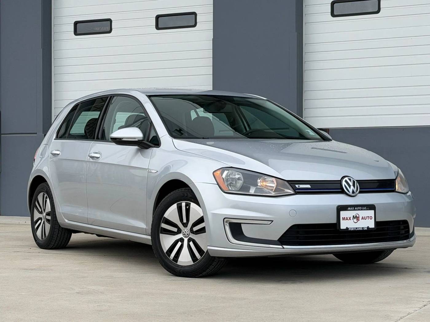 2016 Volkswagen e-Golf SE
