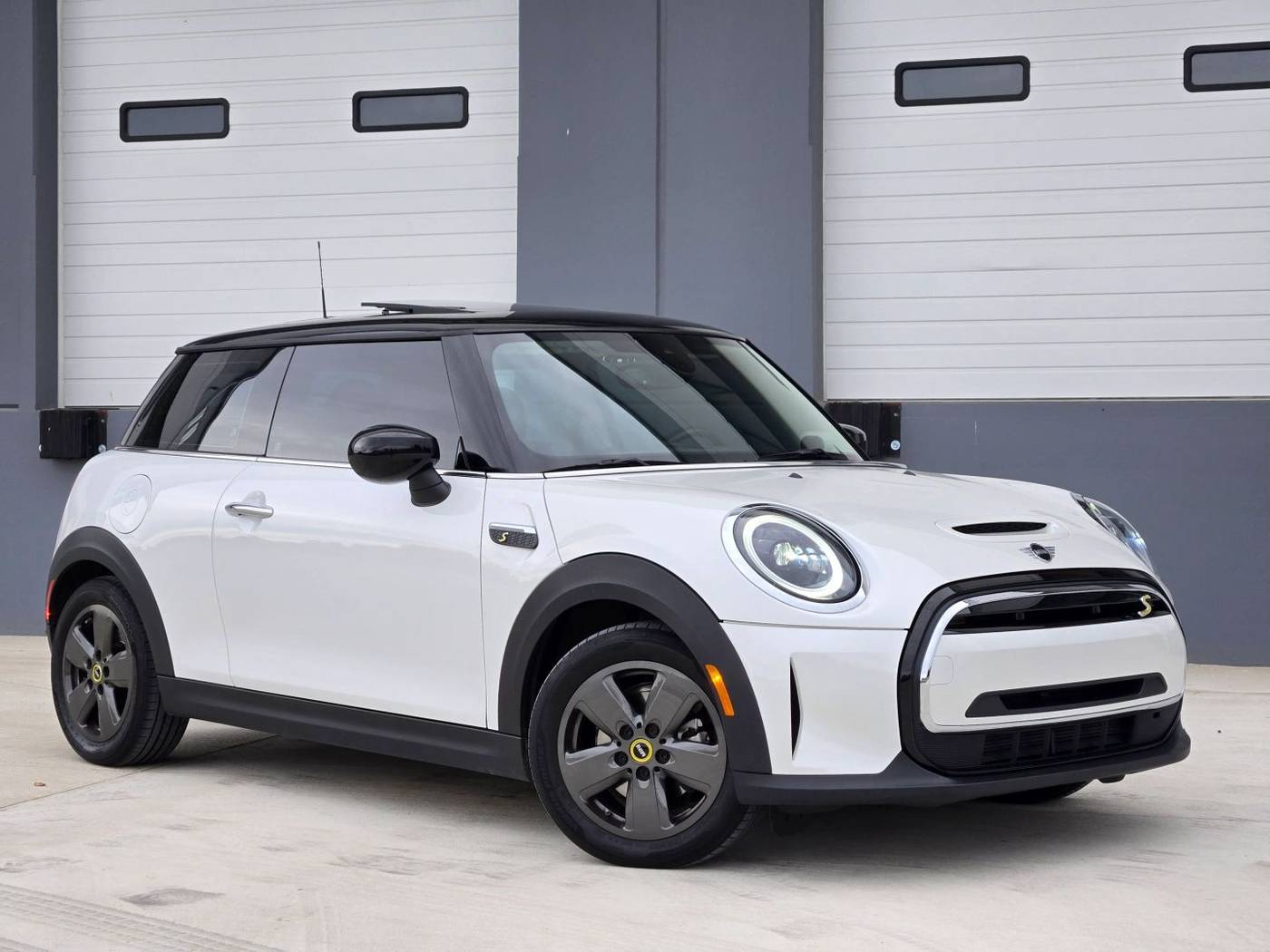 2024 MINI Hardtop Cooper SE