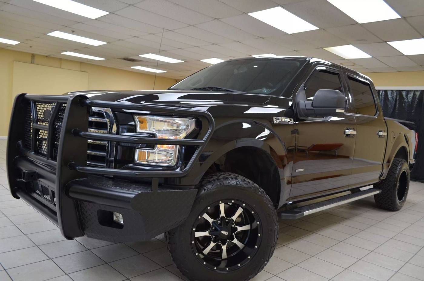 2017 Ford F-150 XLT — Pickup Truck — 133,687 mi — Manassas, VA