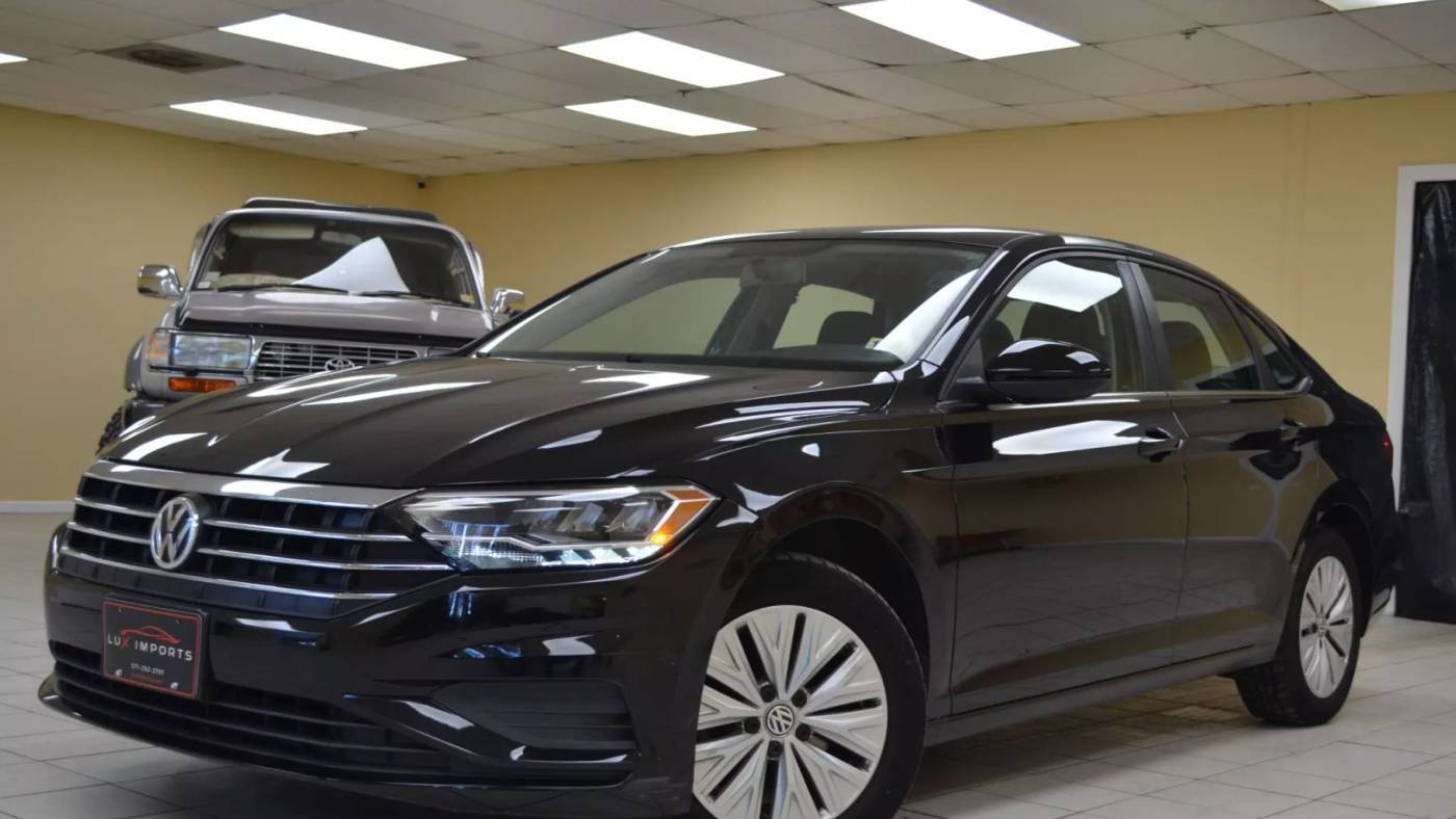 2019 Volkswagen Jetta S — Sedan — 126,029 mi — Manassas, VA