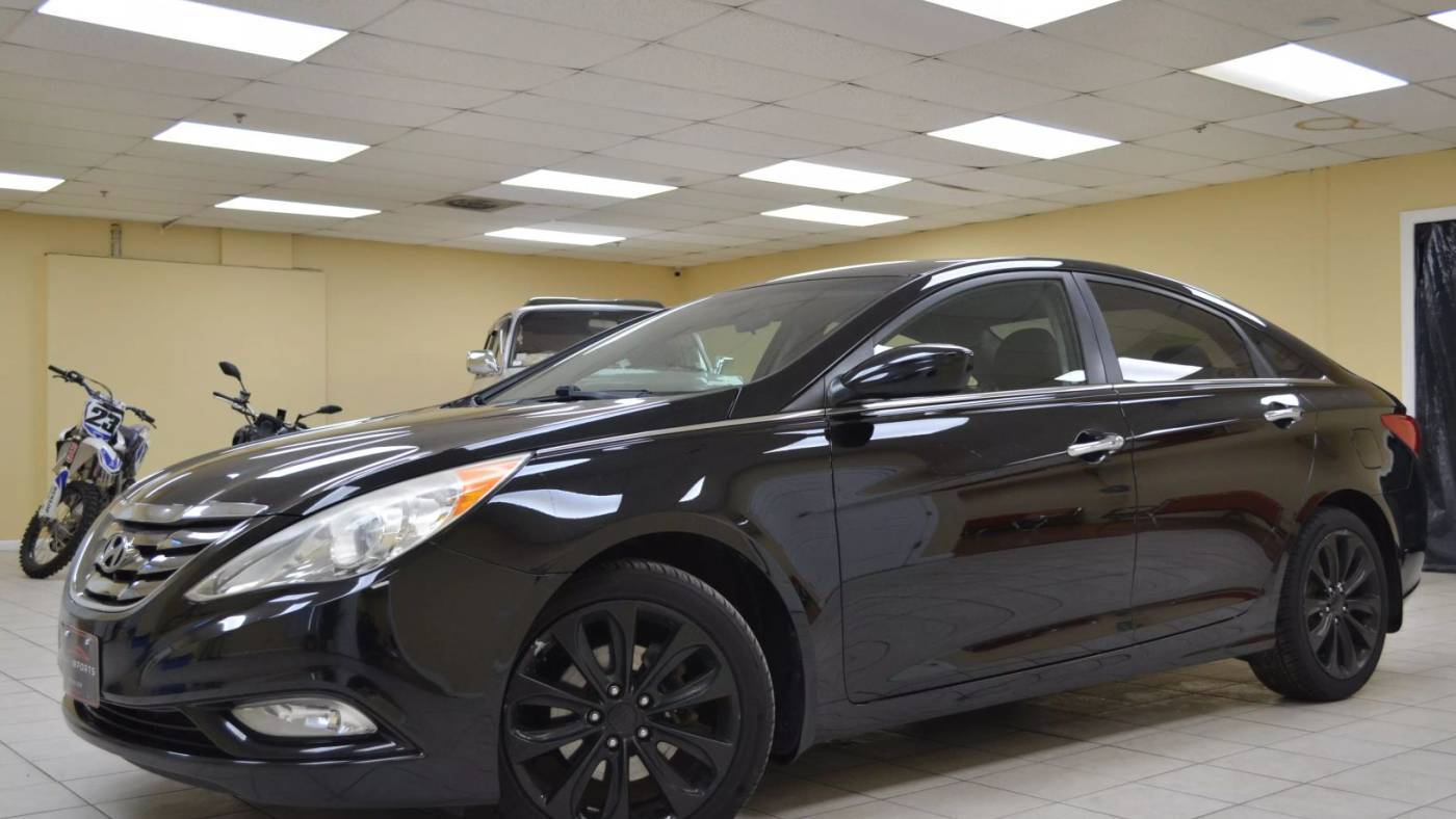 2011 Hyundai Sonata SE 2.0T — Sedan — 121,762 mi — Manassas, VA
