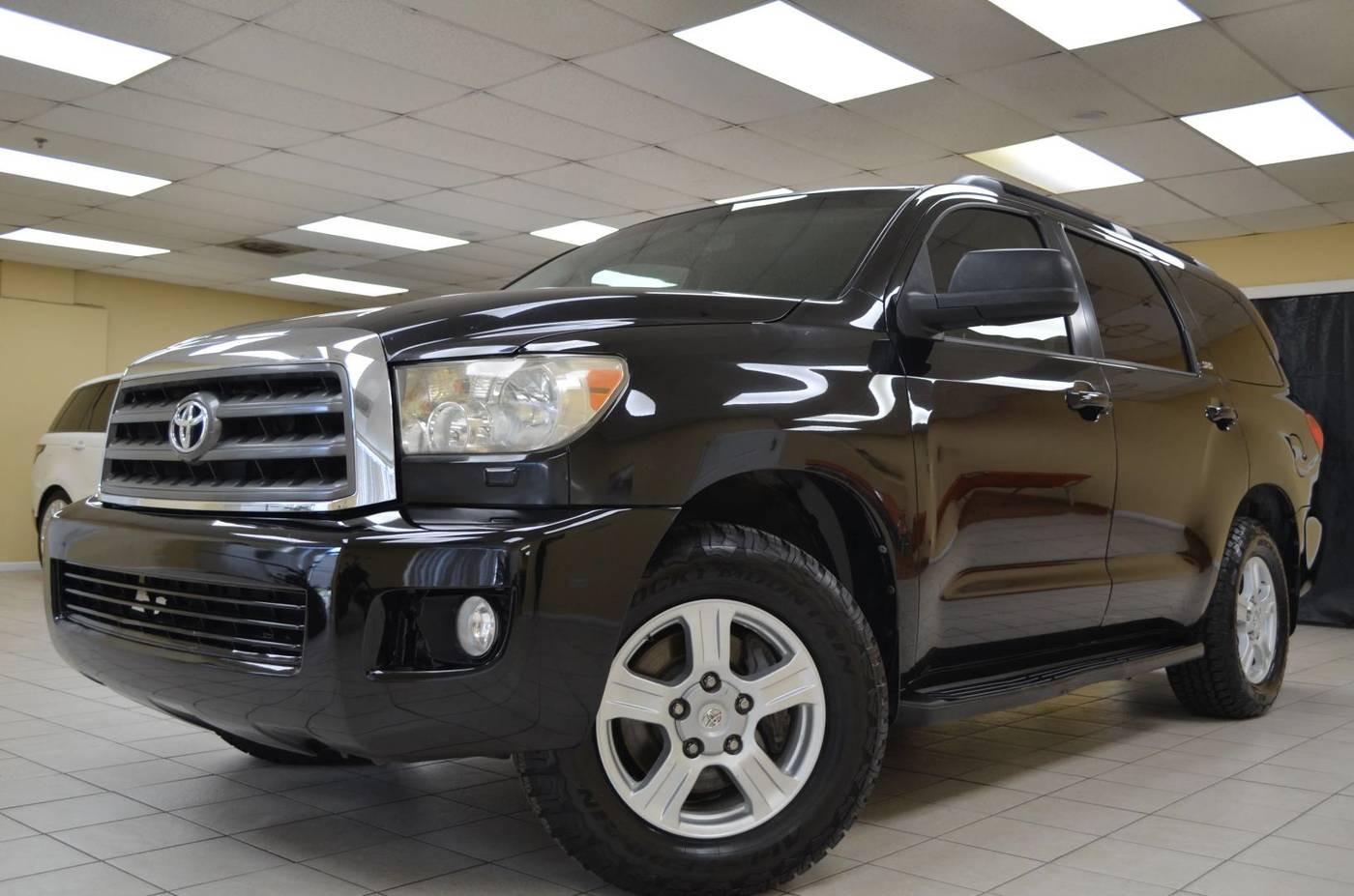 2013 Toyota Sequoia SR5 — SUV — 240,548 mi — Manassas, VA