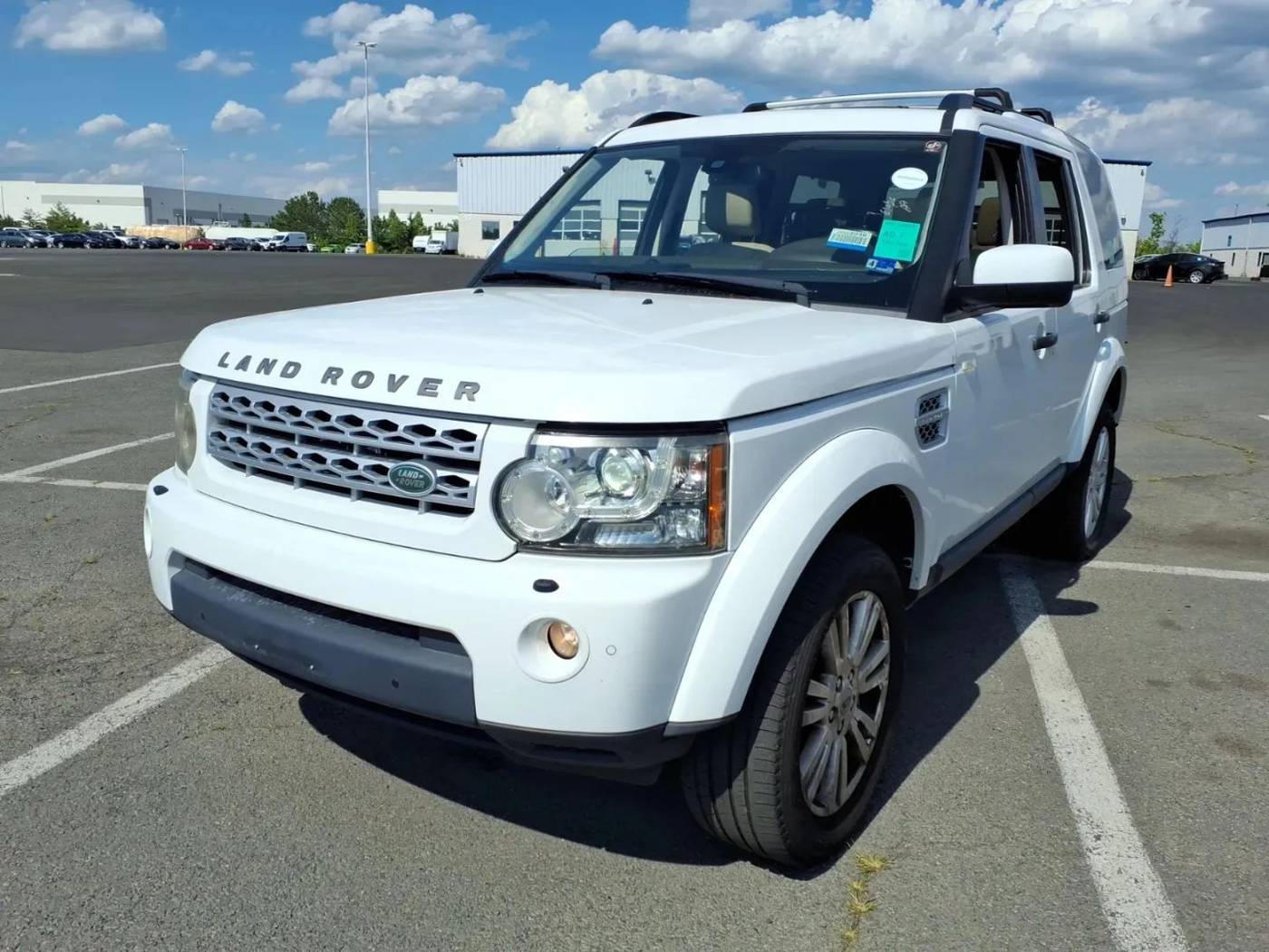 2011 Land Rover LR4 LUX